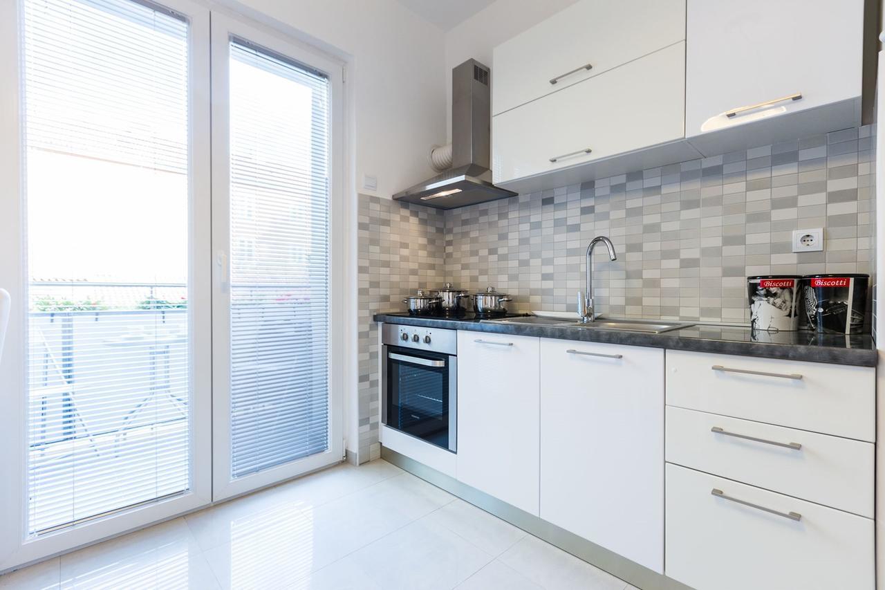 Fifi Apartment W. Parking In Old Town ซาดาร์ ภายนอก รูปภาพ