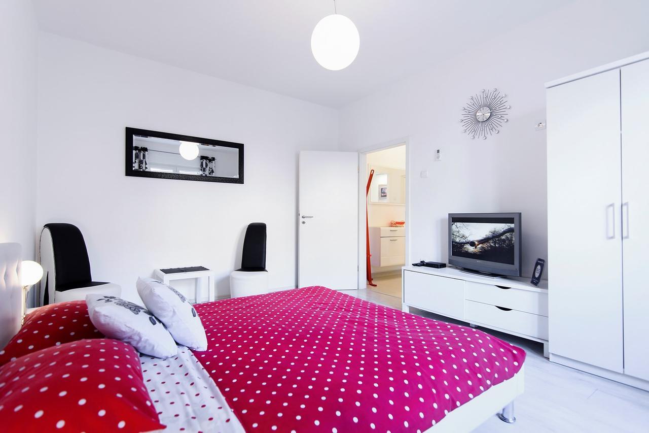Fifi Apartment W. Parking In Old Town ซาดาร์ ภายนอก รูปภาพ